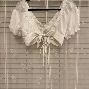 PRINCESS POLLY | WHITE PUFF SLEEVE TIR FRONT CROP BLOUSE | GENTLY WORN | 10